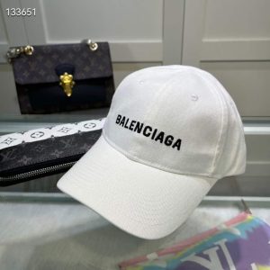 BALENCIAGA CAP 3