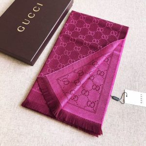 Gucci scarf 4